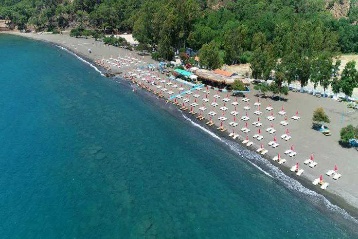 inlice public beach